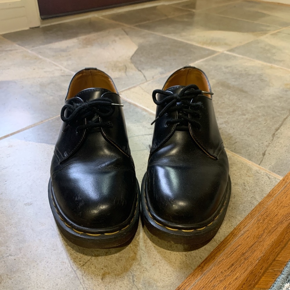 Dr Marten 1461 Lows (Size 9.5)